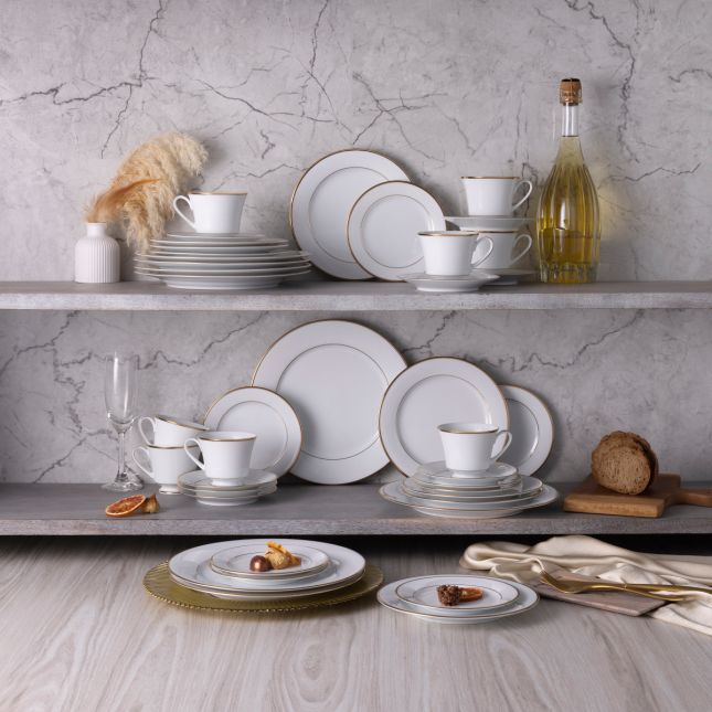Noritake Heritage Gold 40 piece dinnerware set