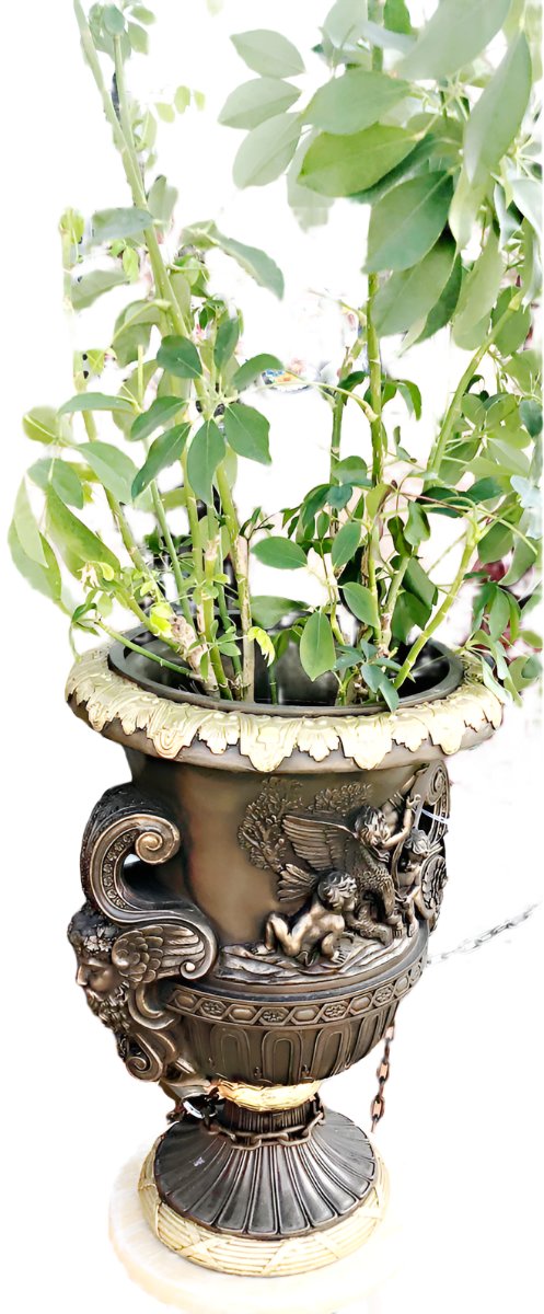 Planter Vase Roman Style 16" x 15" x 22"