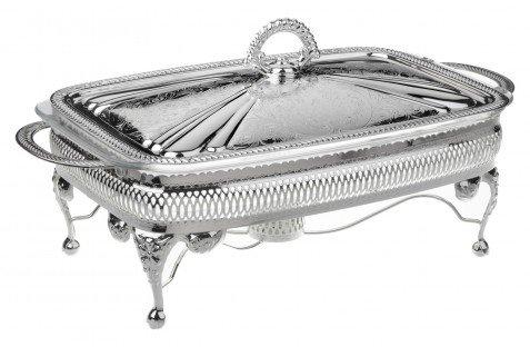 Queen Anne Casserole With Warmer 15" X 8" X 7.5"High